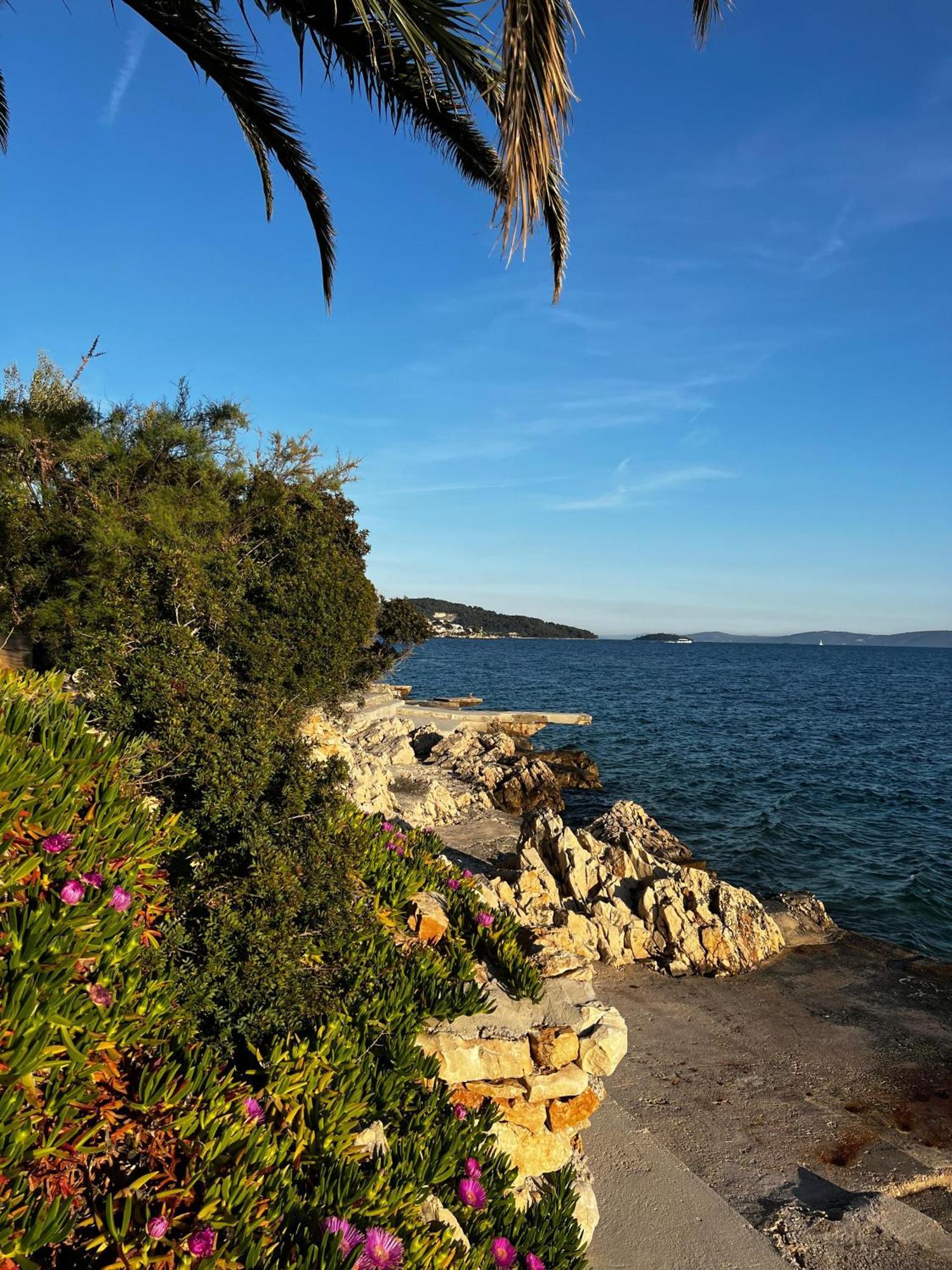 Villa Oliva Seget Vranjica Esterno foto