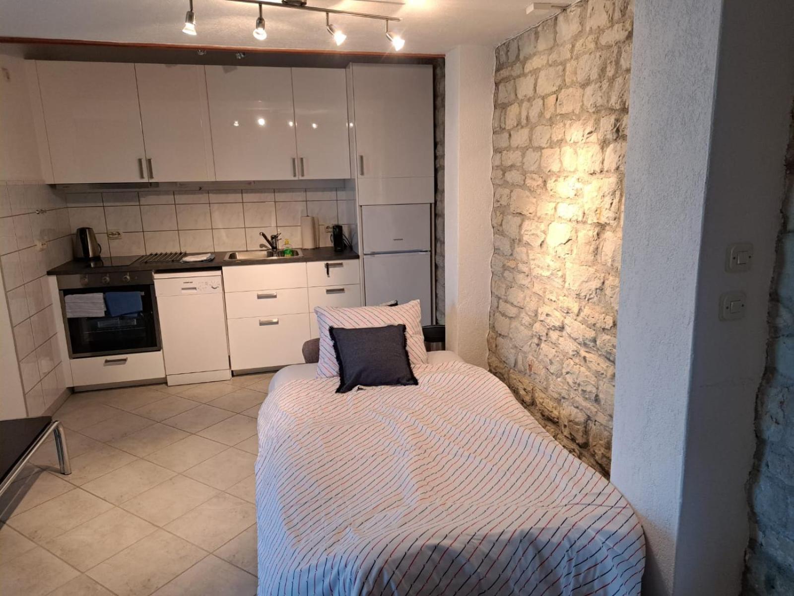 Villa Oliva Seget Vranjica Esterno foto