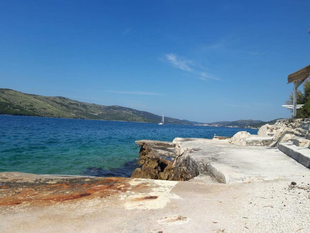 Villa Oliva Seget Vranjica Esterno foto